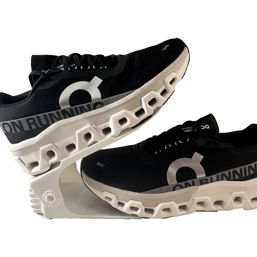 On Cloudmonster 2 Black Frost Mens Size 11.5 Running Shoes New